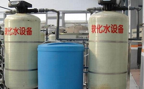 北京某博覽園雙罐軟水設備加PH調(diào)節(jié)裝置經(jīng)典案例 北京某博覽園雙罐軟水設備加PH調(diào)節(jié)裝置經(jīng)典案例