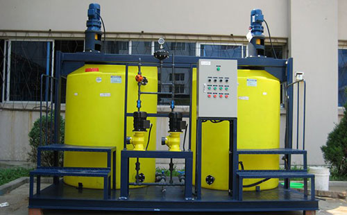 加藥裝置電機(jī)防雨罩安裝事項(xiàng)有哪些?(圖)